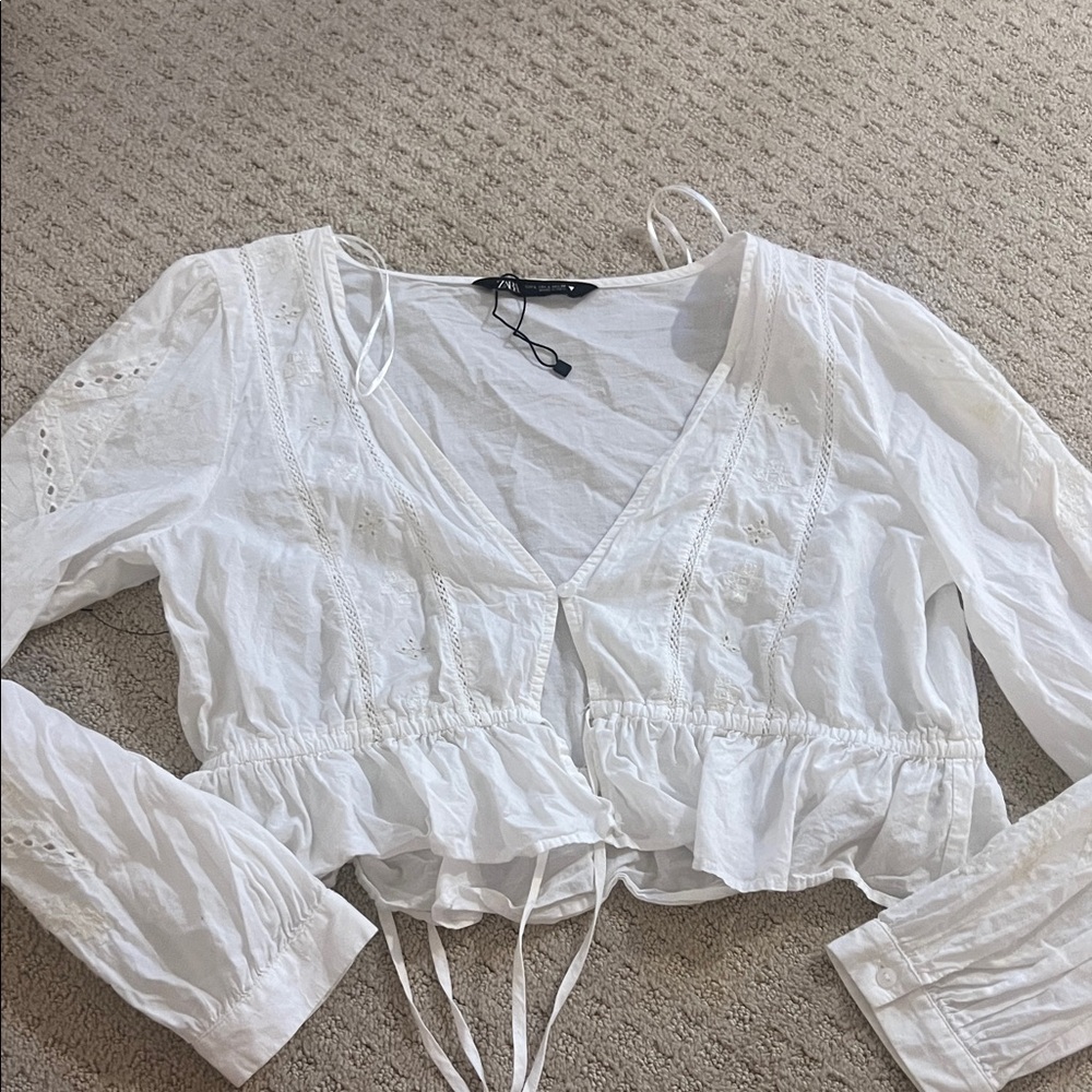 zara White Lace Trimmed Women's Top never worn